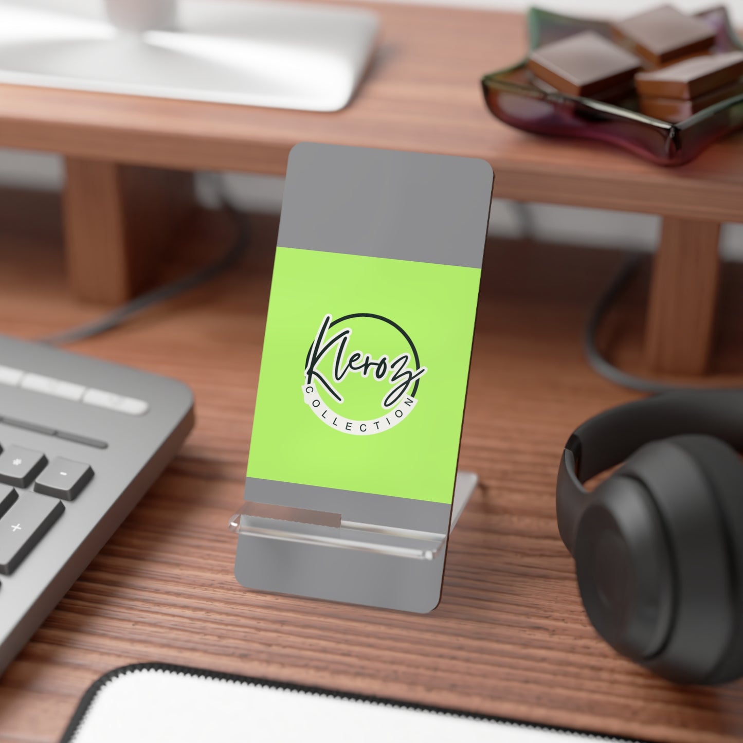 Mobile Display Stand for Smartphones