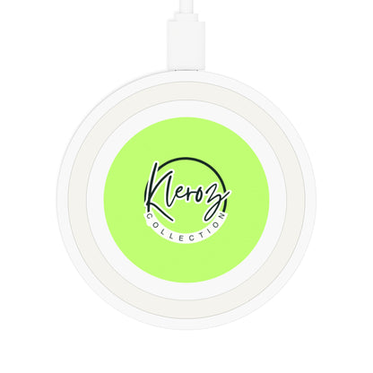 Quake Wireless Charging Pad - Modern Green Design, Perfect for Home and Office
