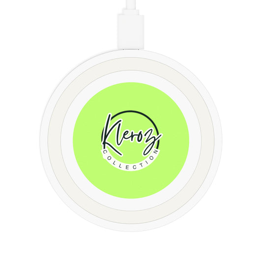 Quake Wireless Charging Pad - Modern Green Design, Perfect for Home and Office